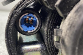 Pretensionneur de ceinture avant gauche RENAULT CLIO 4