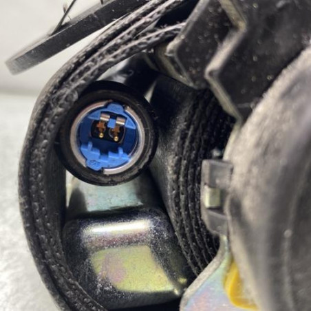 Pretensionneur de ceinture avant gauche RENAULT CLIO 4