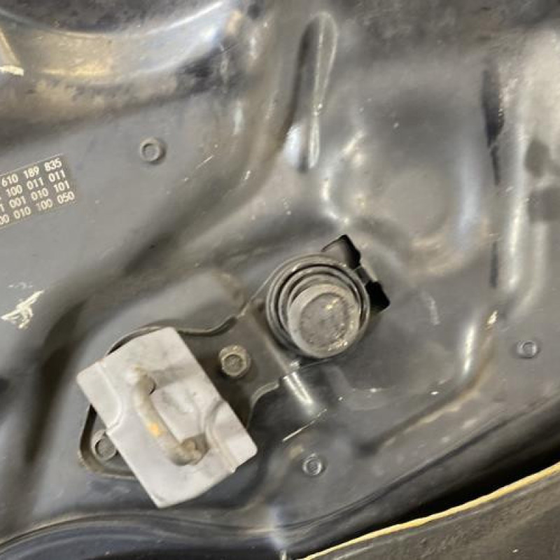 Capot MERCEDES CLASSE E 211 Photo n°8