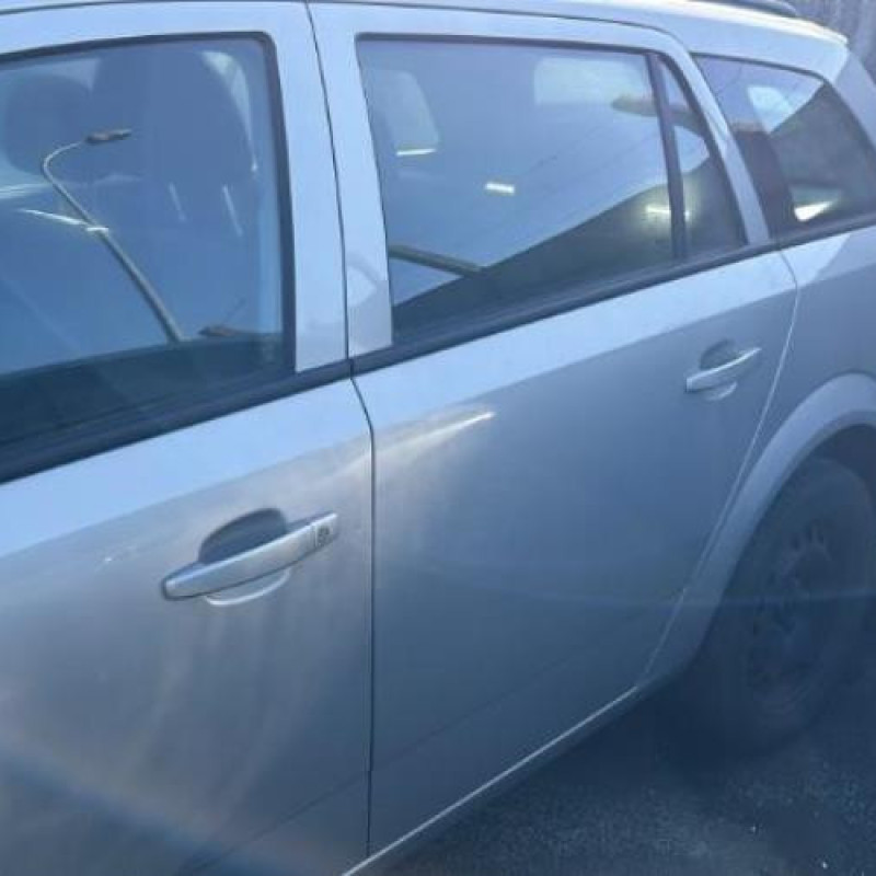 Moteur OPEL ASTRA H Photo n°5