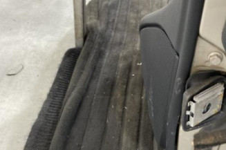 Porte arriere gauche MERCEDES CLASSE C 202