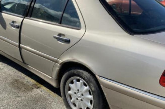 Porte arriere gauche MERCEDES CLASSE C 202