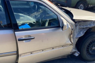 Porte arriere gauche MERCEDES CLASSE C 202
