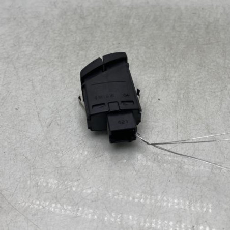 Bouton de warning BMW SERIE 5 F11