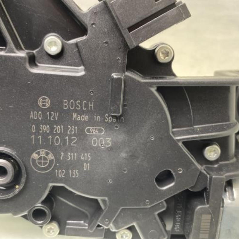 Moteur essuie glace arriere BMW SERIE 5 F11 Photo n°3