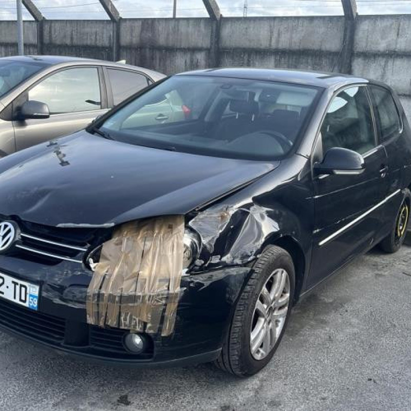 Vitre avant gauche VOLKSWAGEN GOLF 5 Photo n°7