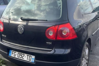 Vitre avant gauche VOLKSWAGEN GOLF 5