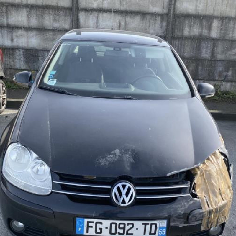 Vitre avant gauche VOLKSWAGEN GOLF 5 Photo n°19