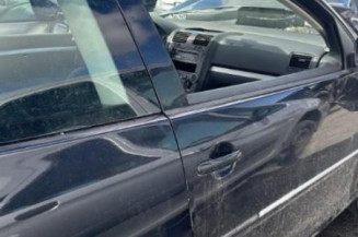 Vitre avant gauche VOLKSWAGEN GOLF 5