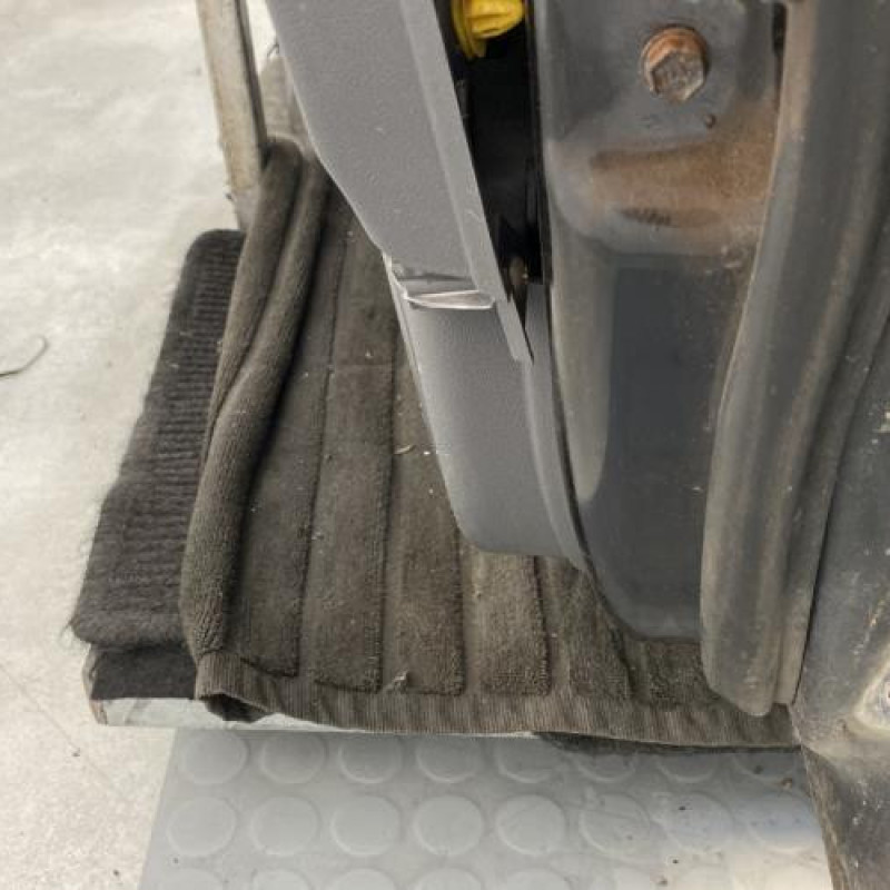 Porte avant gauche KIA RIO 2 Photo n°7