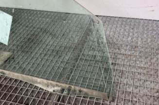 Vitre avant droit VOLKSWAGEN GOLF 6