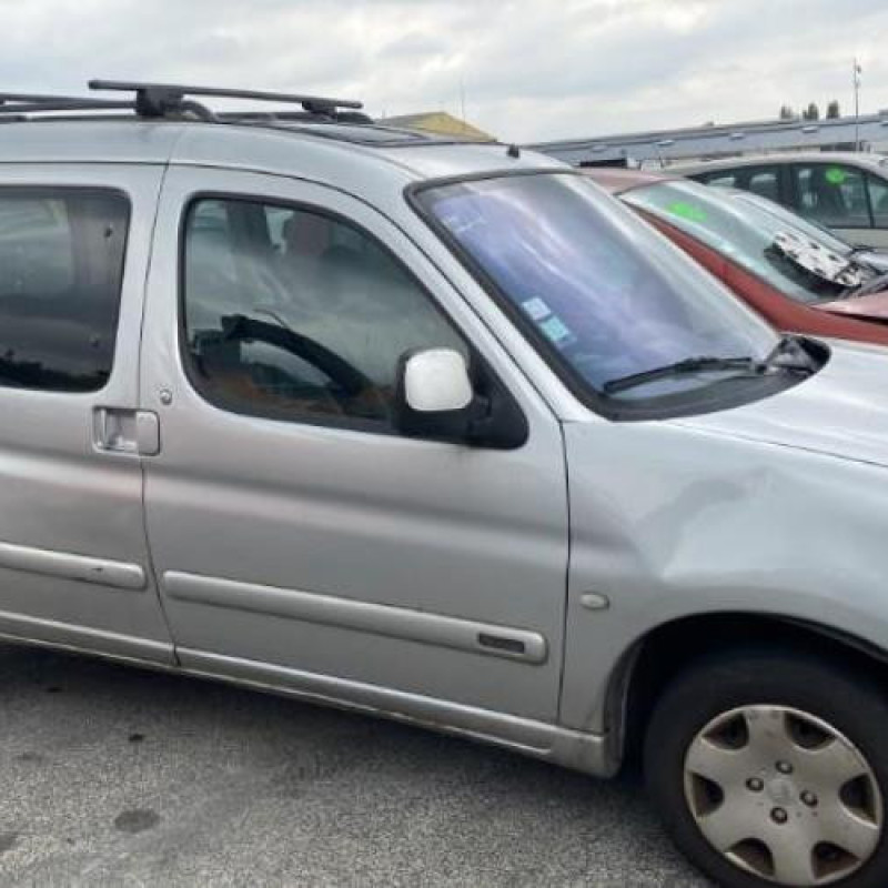 Calandre CITROEN BERLINGO 1 Photo n°12