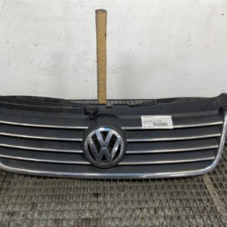 Calandre VOLKSWAGEN PASSAT 4 Photo n°1