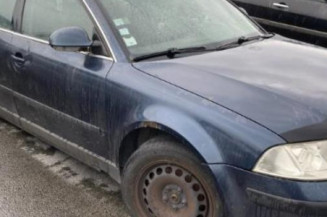 Calandre VOLKSWAGEN PASSAT 4