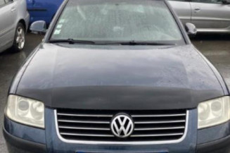 Calandre VOLKSWAGEN PASSAT 4