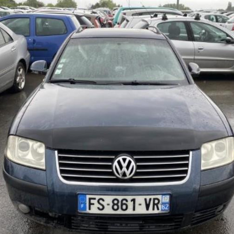 Calandre VOLKSWAGEN PASSAT 4 Photo n°9