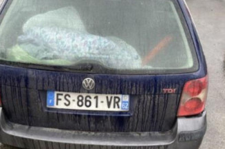 Calandre VOLKSWAGEN PASSAT 4