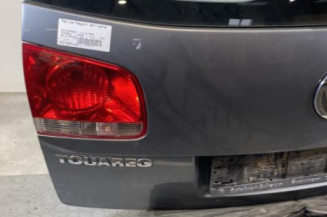 Malle/Hayon arriere VOLKSWAGEN TOUAREG 1