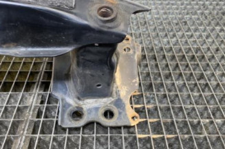 Renfort pare choc avant (traverse) VOLKSWAGEN TOUAREG 1