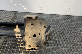Renfort pare choc avant (traverse) VOLKSWAGEN TOUAREG 1