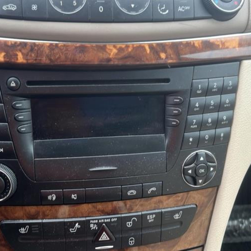 Capot MERCEDES CLASSE E 211 Photo n°19