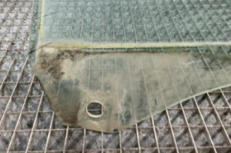Vitre avant gauche AUDI A6 2