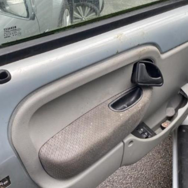 Feu arriere principal droit (feux) RENAULT KANGOO 1 Photo n°14