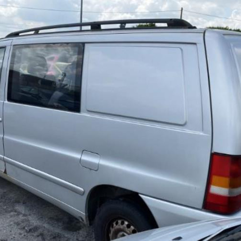 Retroviseur gauche MERCEDES VITO 638 Photo n°12