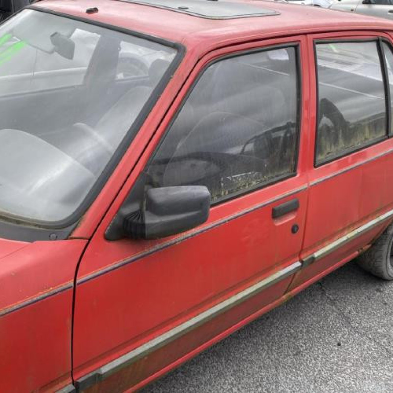 Capot PEUGEOT 309 Photo n°15