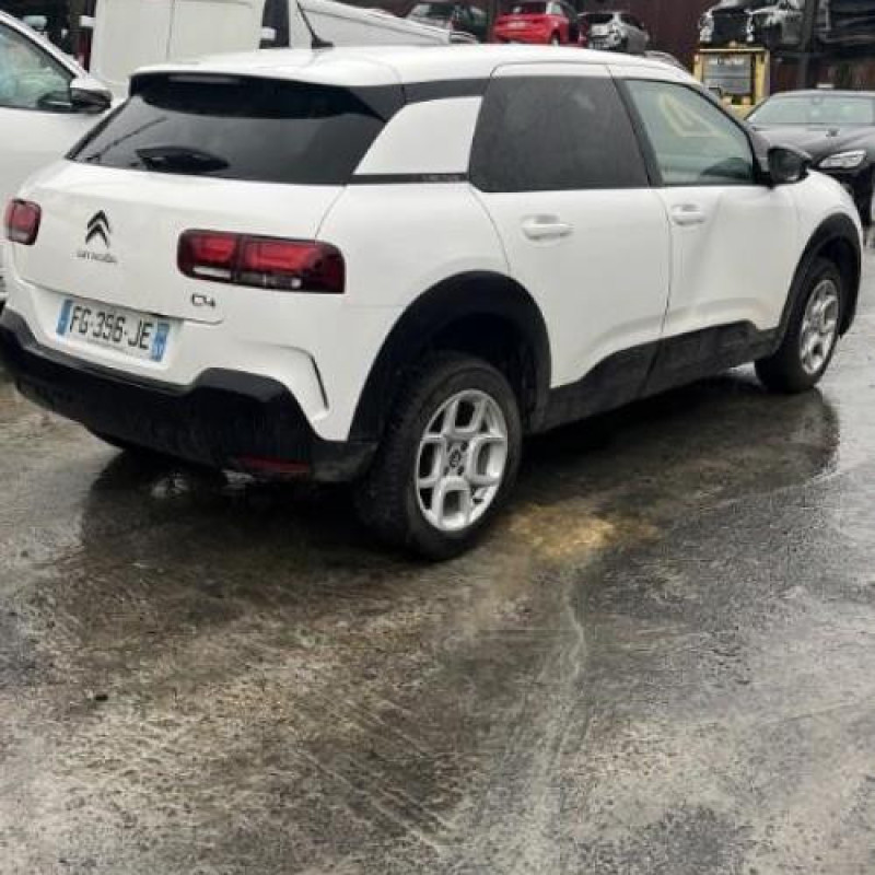 Extension d'aile arriere gauche CITROEN C4 CACTUS Photo n°7