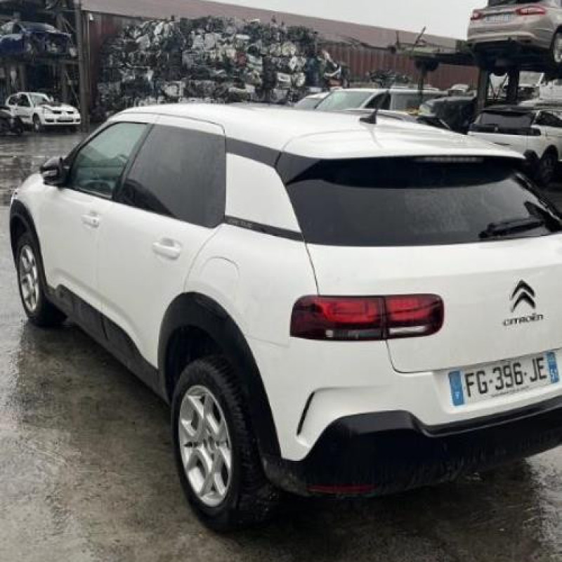Extension d'aile arriere gauche CITROEN C4 CACTUS Photo n°8