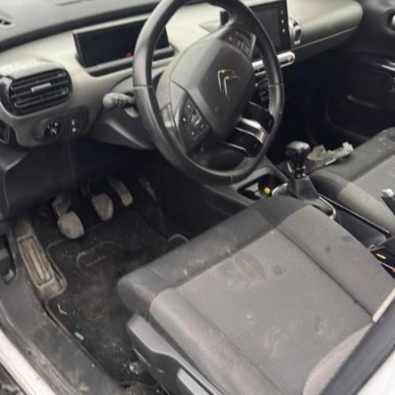 Extension d'aile arriere gauche CITROEN C4 CACTUS Photo n°13