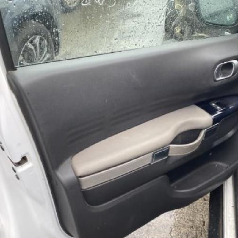 Extension d'aile arriere gauche CITROEN C4 CACTUS Photo n°19
