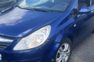 Aile avant droit OPEL CORSA D