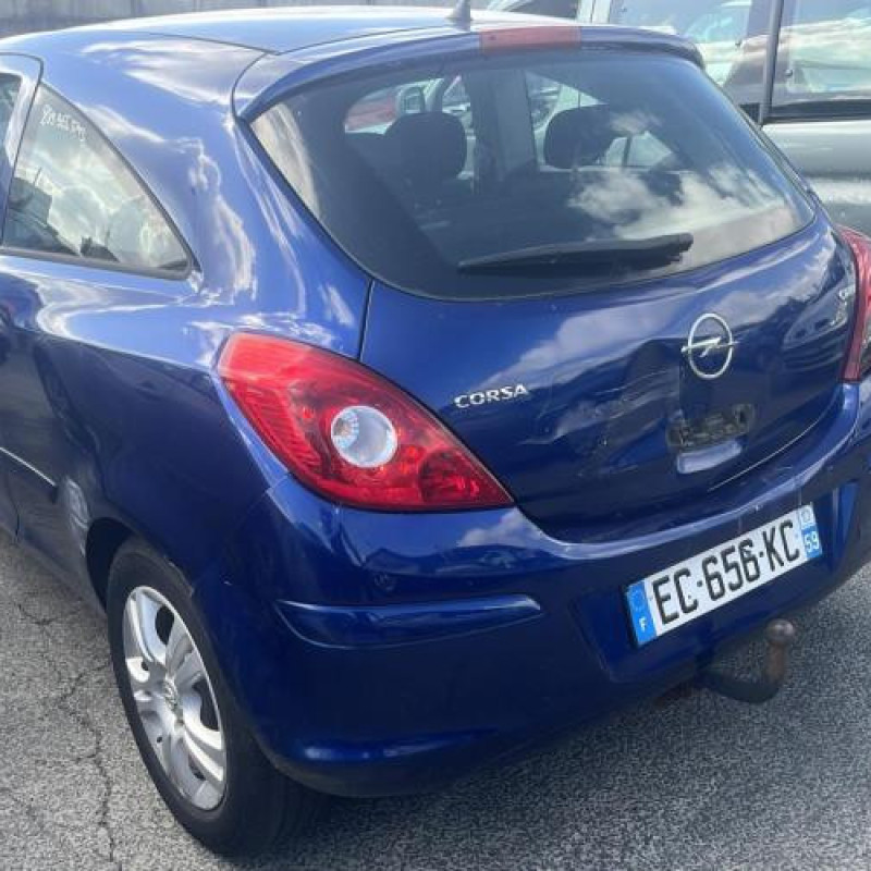 Aile avant droit OPEL CORSA D Photo n°20