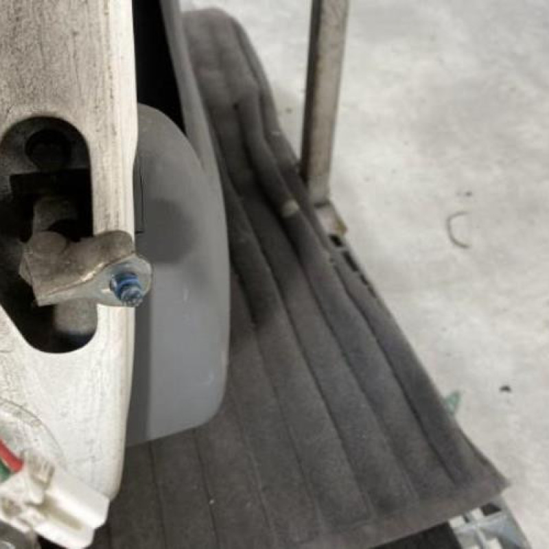 Porte arriere droit CITROEN C1 1 Photo n°6