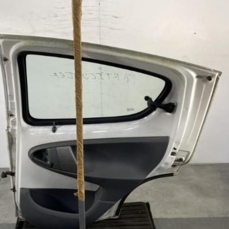 Porte arriere droit CITROEN C1 1 Photo n°8