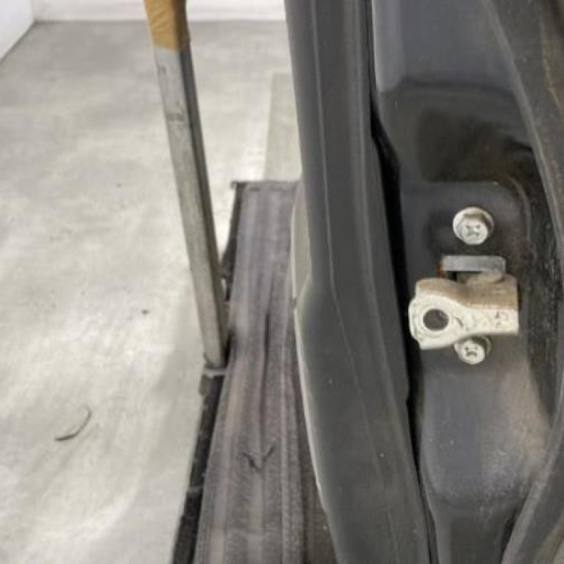 Porte arriere gauche SUZUKI GRAND VITARA 2 Photo n°5