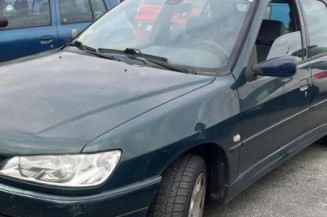 Porte avant droit PEUGEOT 306