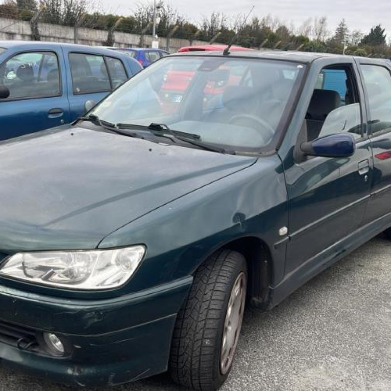 Porte avant droit PEUGEOT 306 Photo n°10