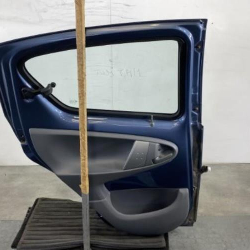 Porte arriere gauche TOYOTA AYGO 1 Photo n°7