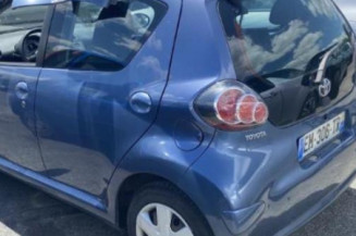 Porte avant droit TOYOTA AYGO 1