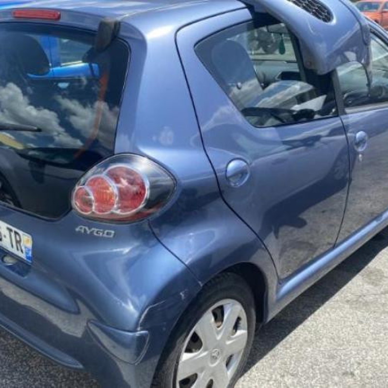 Porte avant droit TOYOTA AYGO 1 Photo n°19