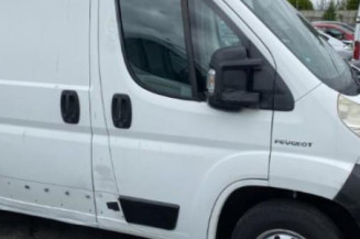 Crosse arriere droit PEUGEOT BOXER 3