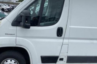Crosse arriere droit PEUGEOT BOXER 3
