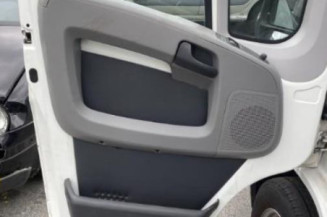 Crosse arriere droit PEUGEOT BOXER 3