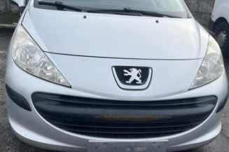 Vitre avant droit PEUGEOT 207