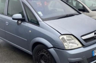 Anti brouillard droit (feux) OPEL MERIVA A