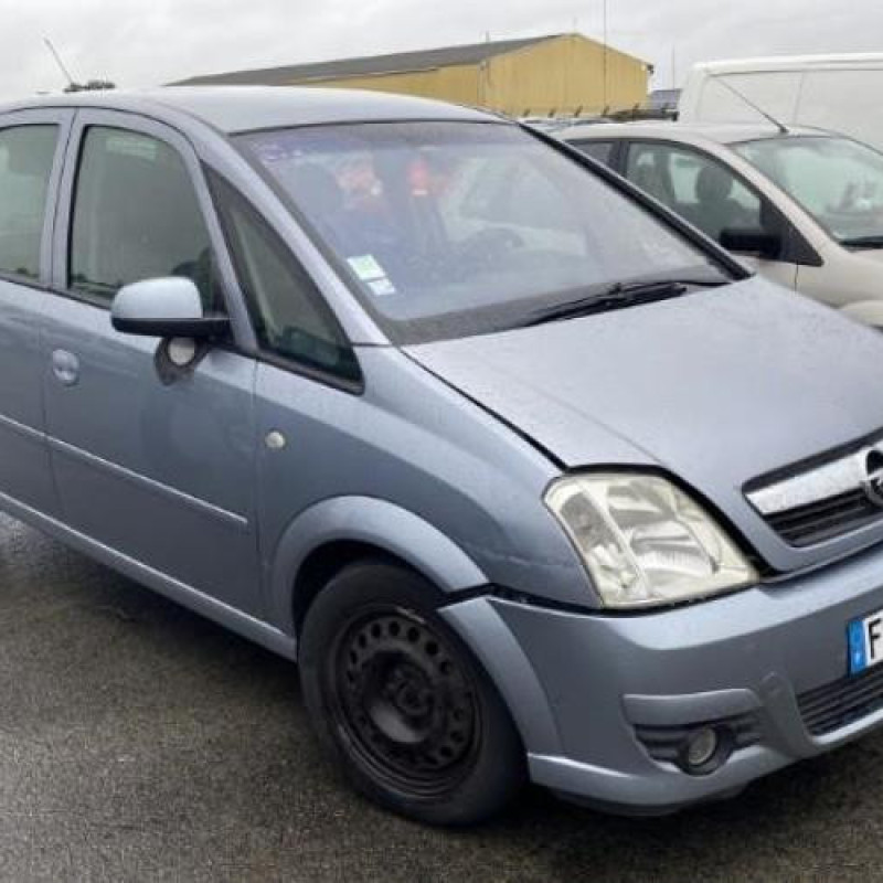 Anti brouillard droit (feux) OPEL MERIVA A Photo n°5