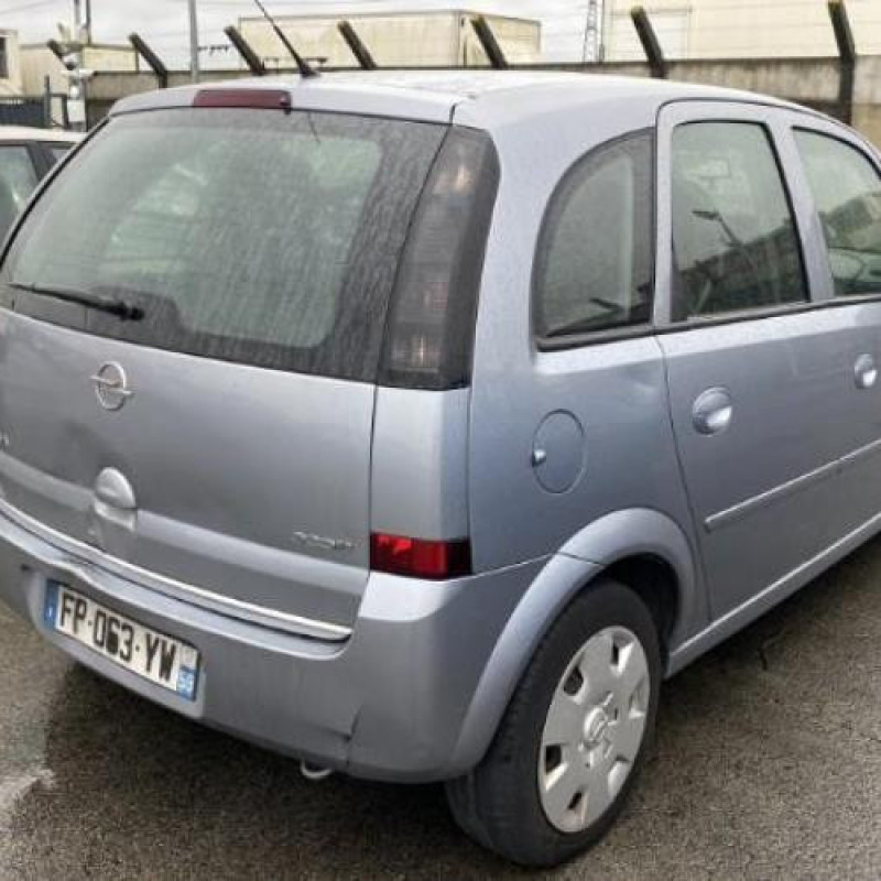 Anti brouillard droit (feux) OPEL MERIVA A Photo n°6